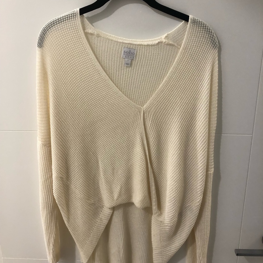 Size Small high low cream soho top